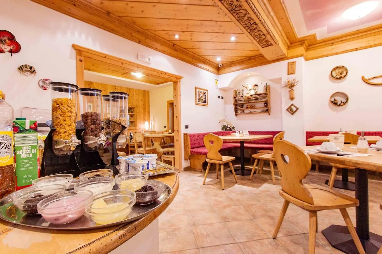 Garni Francescato Hotel Livigno 3*,